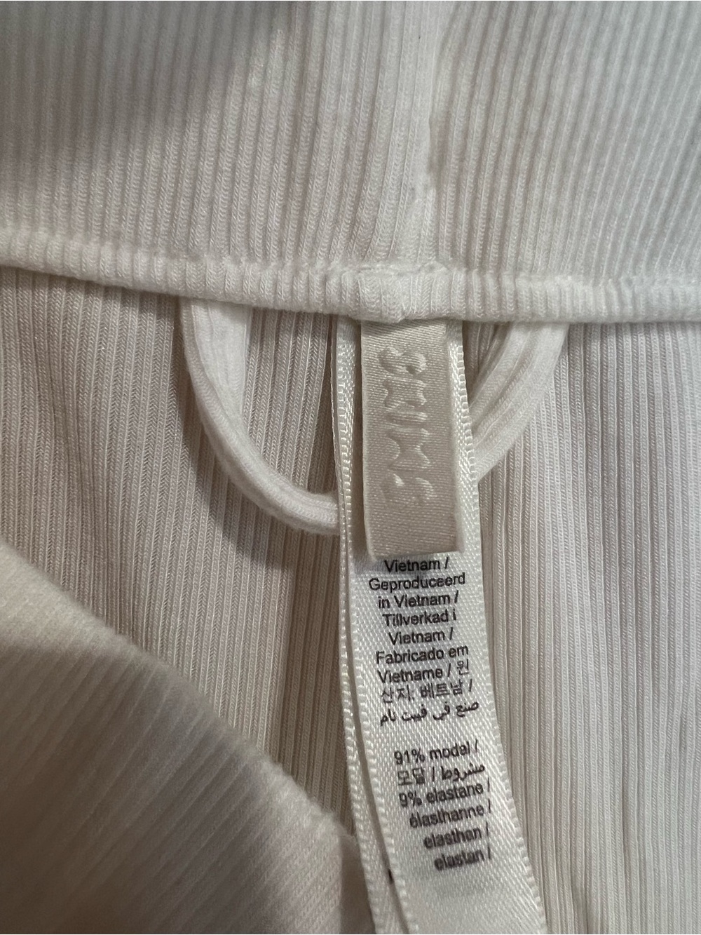 Skims Ribbed Wide-Leg Pants in White - Picture 9 of 11